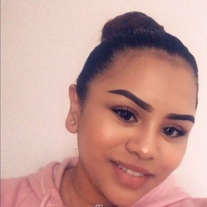 Meet your Posher, Carol